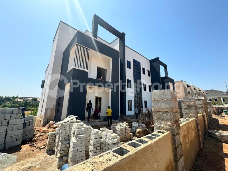 5 bedroom House for sale Utako Abuja