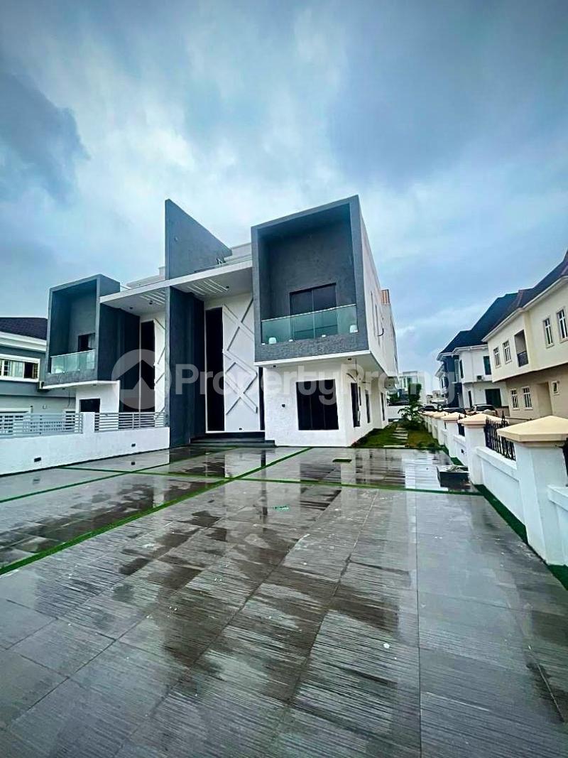 5 bedroom House for sale Osapa london Lekki Lagos