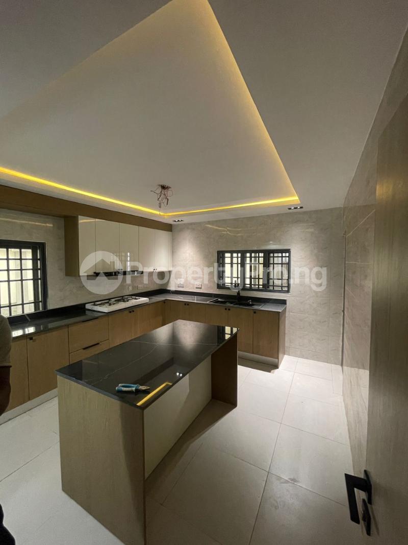 5 bedroom House for sale Kado Abuja