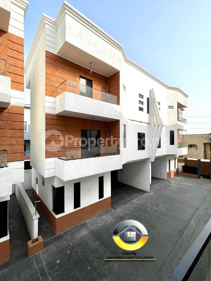 5 bedroom House for sale Osapa london Lekki Lagos