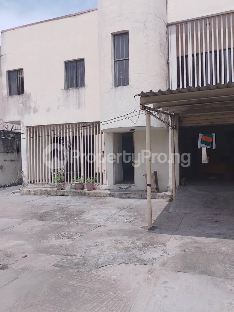 5 bedroom Commercial Property for rent Lekki Phase 1 Lekki Lagos