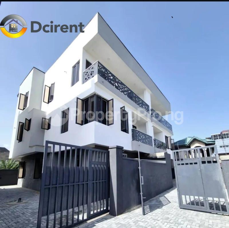 5 bedroom House for rent Igbo-efon Lekki Lagos