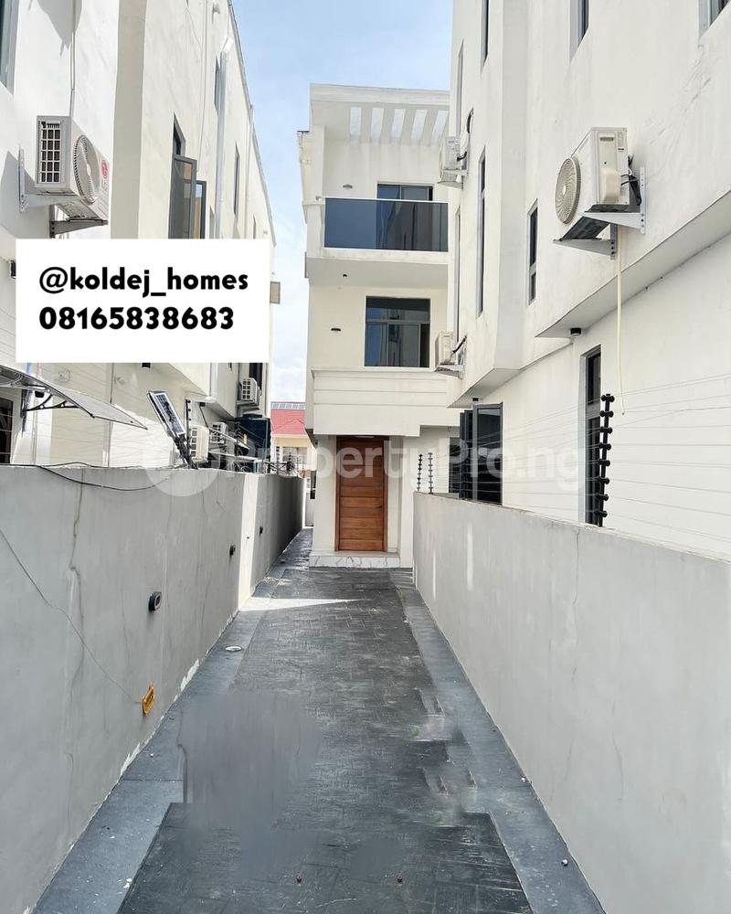 5 bedroom House for rent Ikate Lekki Lagos