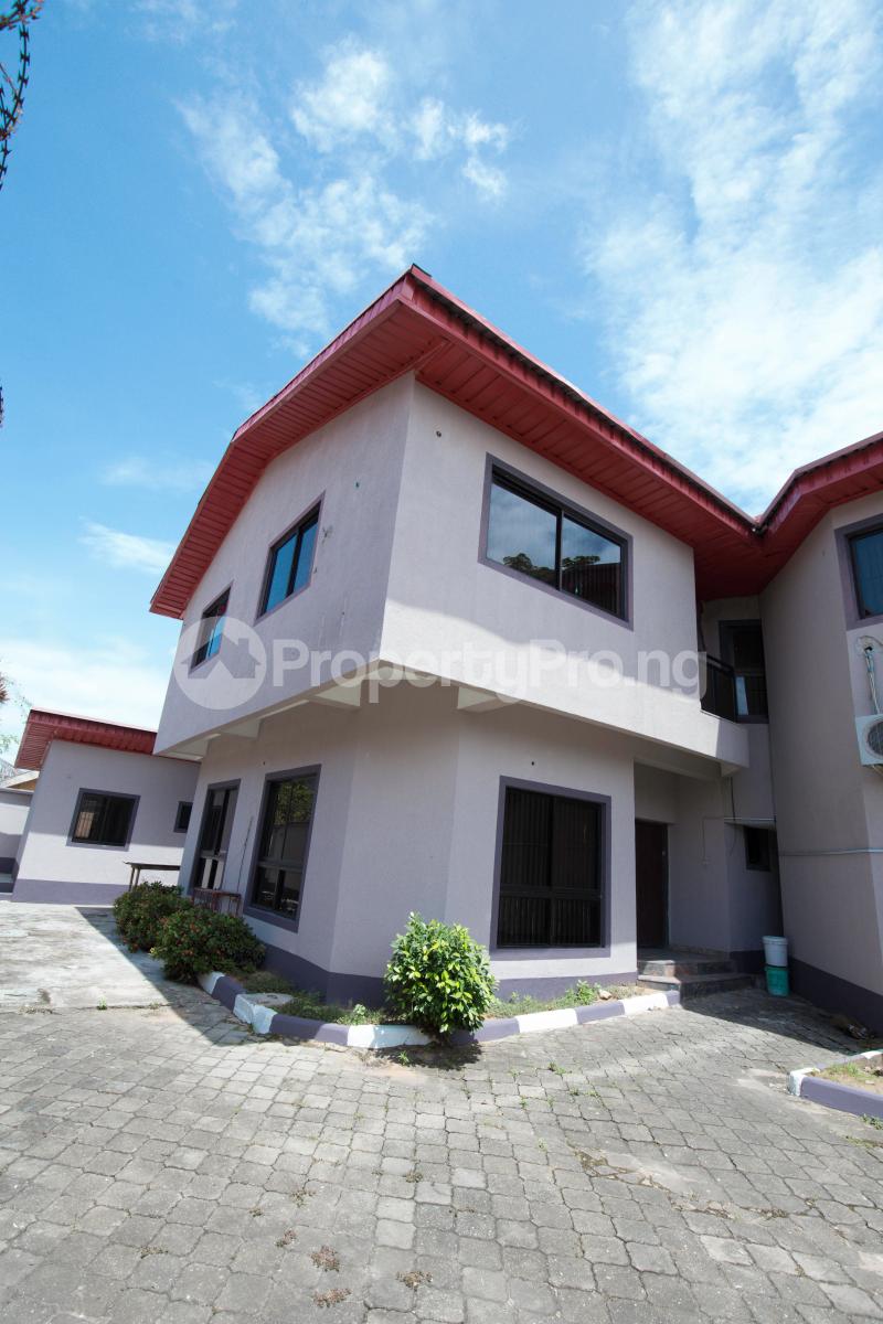 5 bedroom House for rent Agungi Lekki Lagos