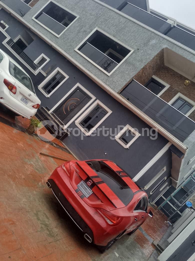 5 bedroom House for sale Iju Road Ifako-ogba Ogba Lagos