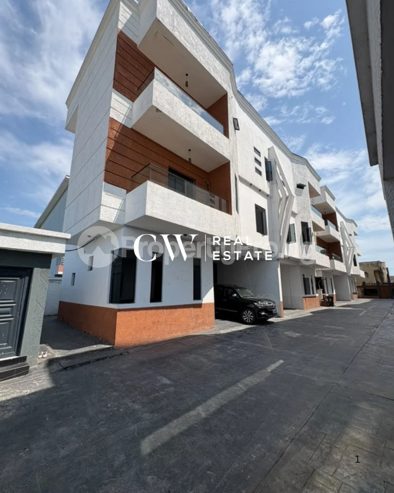 5 bedroom House for sale Osapa london Lekki Lagos
