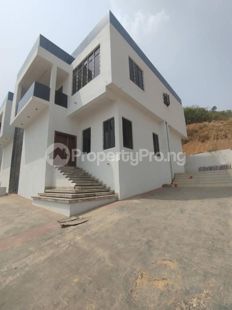 5 bedroom House for sale Guzape Abuja