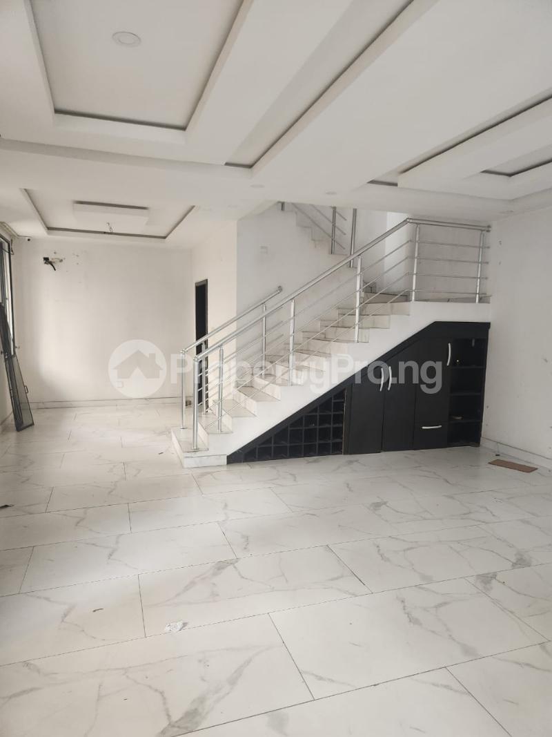 5 bedroom House for rent Osapa London Lekki. Osapa london Lekki Lagos