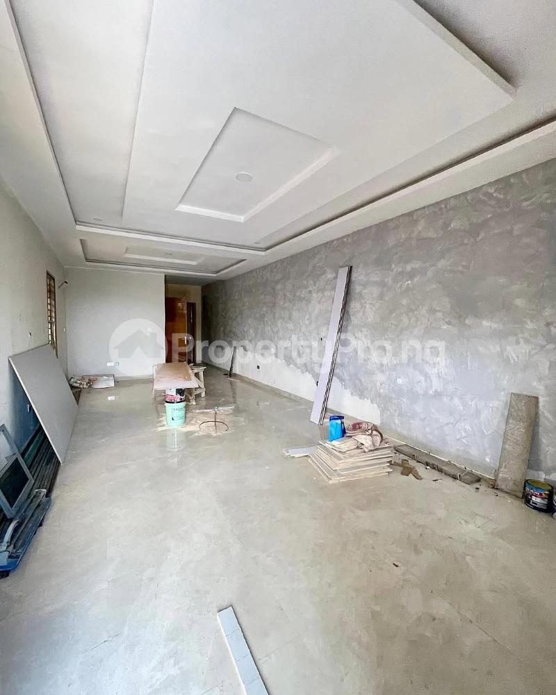 5 bedroom House for sale Massive Property Located In One Of The Most Exclusive Neighborhoods Of Ikoyi. Ikoyi Lagos