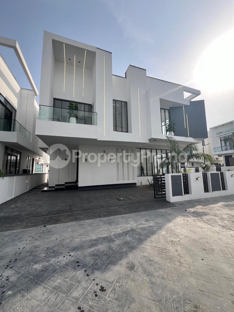 5 bedroom House for sale Chevron Lekki Lagos