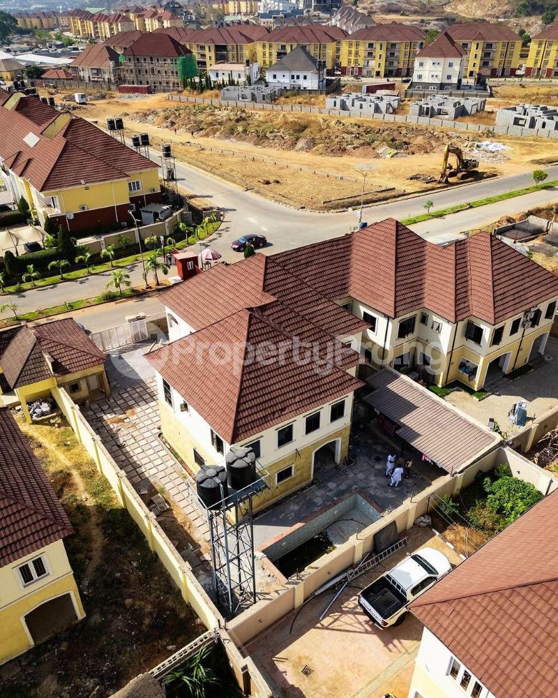 5 bedroom House for sale Guzape Abuja