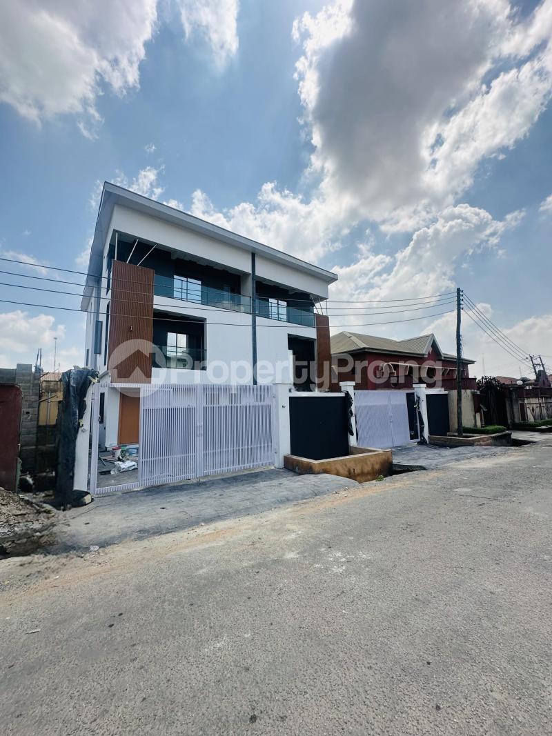 5 bedroom House for sale Adeniyi Jones Ikeja Lagos