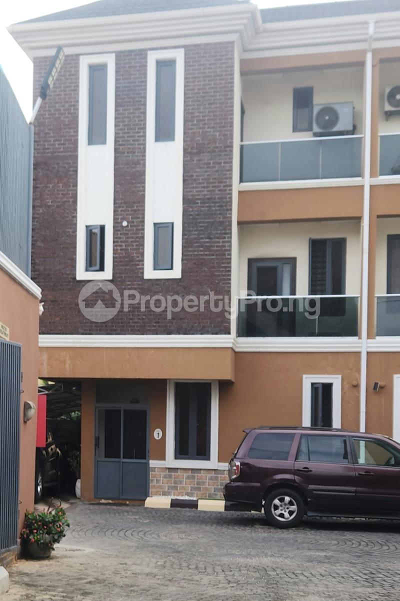 5 bedroom House for rent Osapa london Lekki Lagos