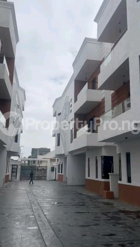 5 bedroom House for sale Osapa london Lekki Lagos