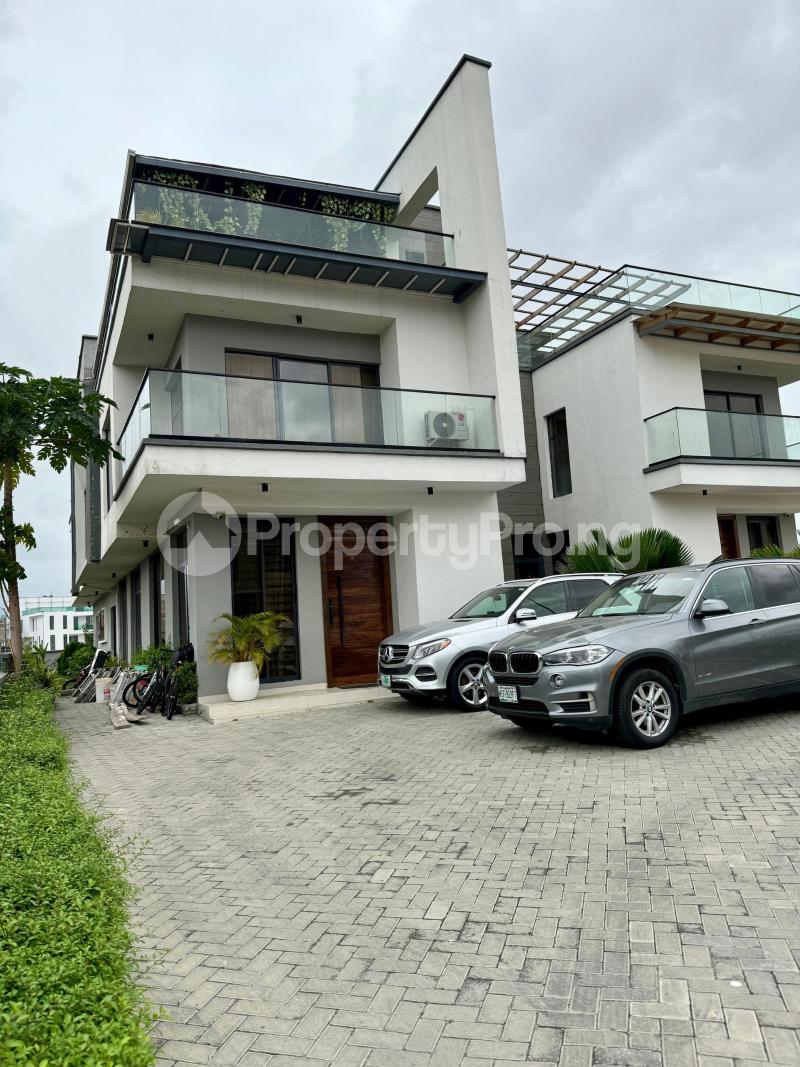 5 bedroom House for rent Cowry Creek Estate Ikate Lekki Lagos