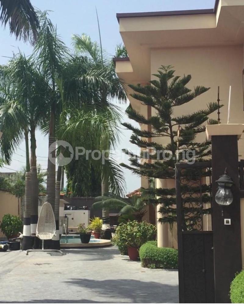 5 bedroom House for sale Off Admiralty Road Lekki Phase 1 Lekki Lagos