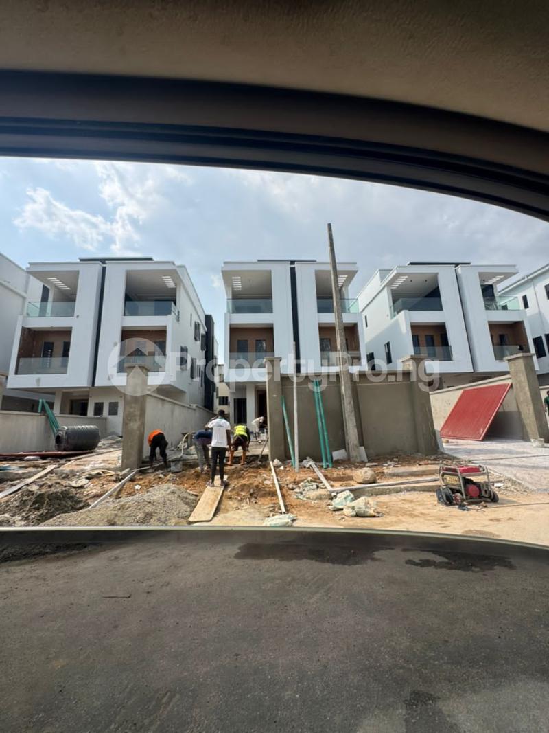5 bedroom House for sale  Ogudu GRA Ogudu Lagos