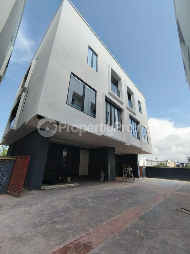 5 bedroom House for sale Royalpine Estate Orchid Lekki Lagos