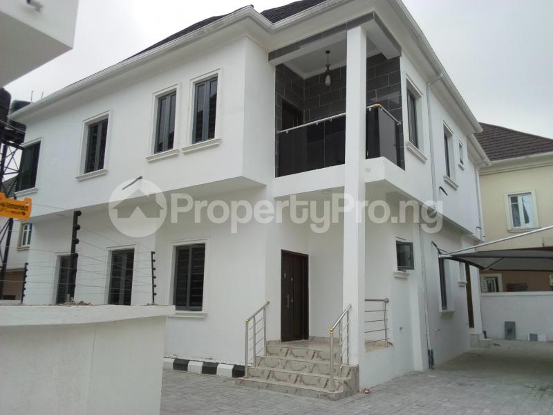 5 bedroom House for sale . chevron Lekki Lagos