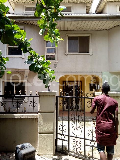 5 bedroom House for rent Plot 408 Omofade Street Berger Ojodu Lagos