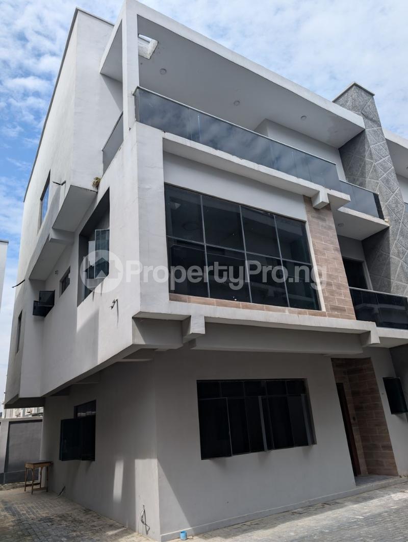 5 bedroom House for sale Ilasan Lekki Lagos
