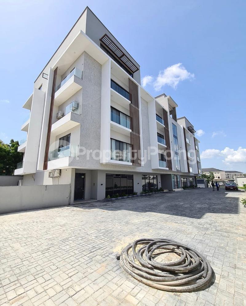 5 bedroom House for sale Off Alexander Gerard road Ikoyi Lagos