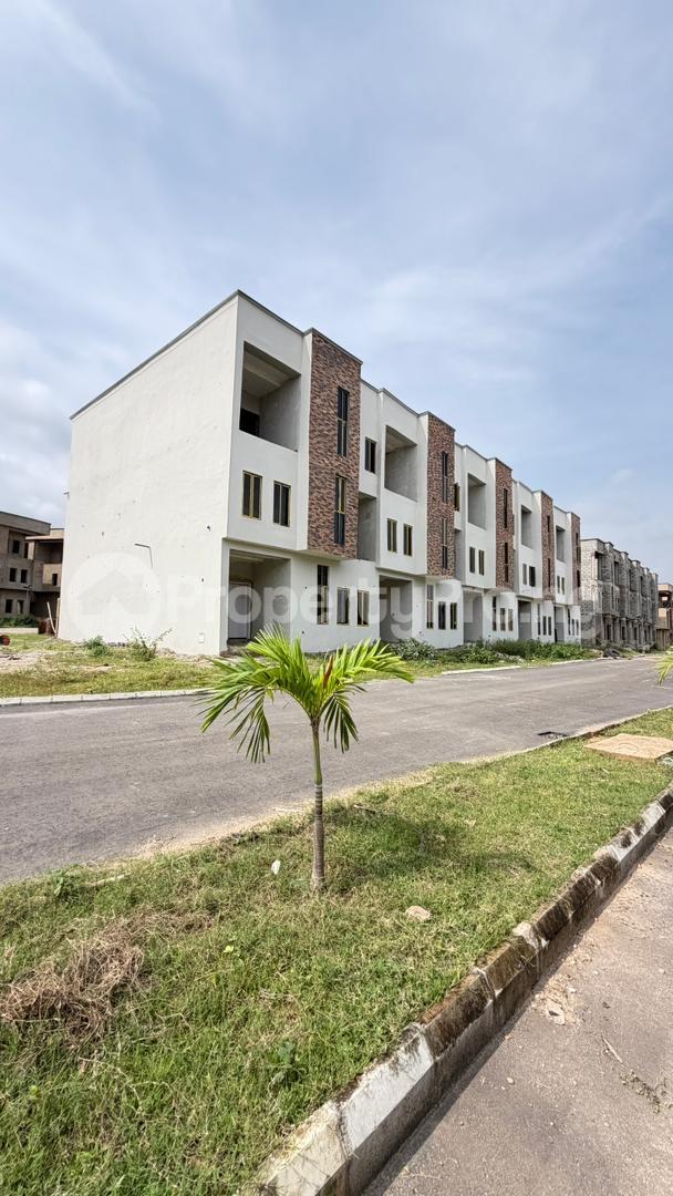 5 bedroom House for sale Jabi Jabi Abuja