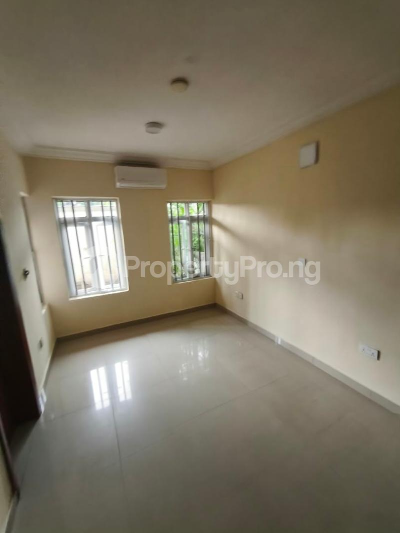 5 bedroom House for rent Shonibare Estate Maryland Lagos
