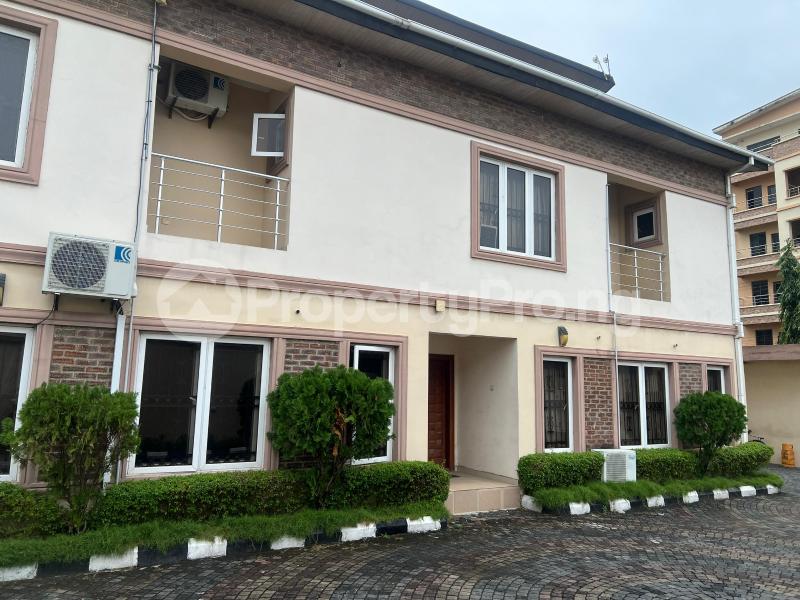 5 bedroom House for shortlet ONIRU Victoria Island Lagos