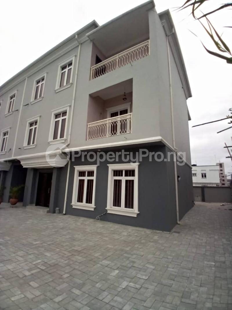 5 bedroom House for sale Ajah Lagos - 0