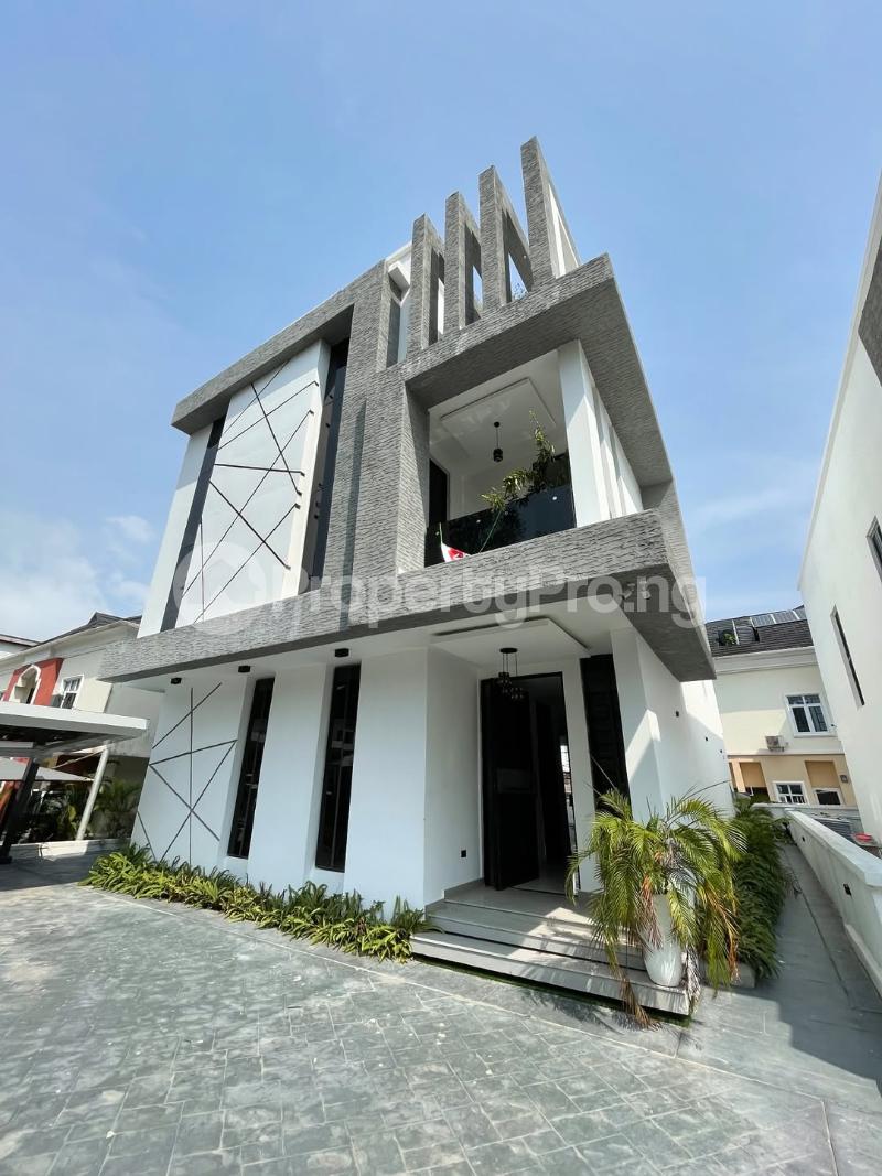 5 bedroom House for sale Ikota Lekki Lagos