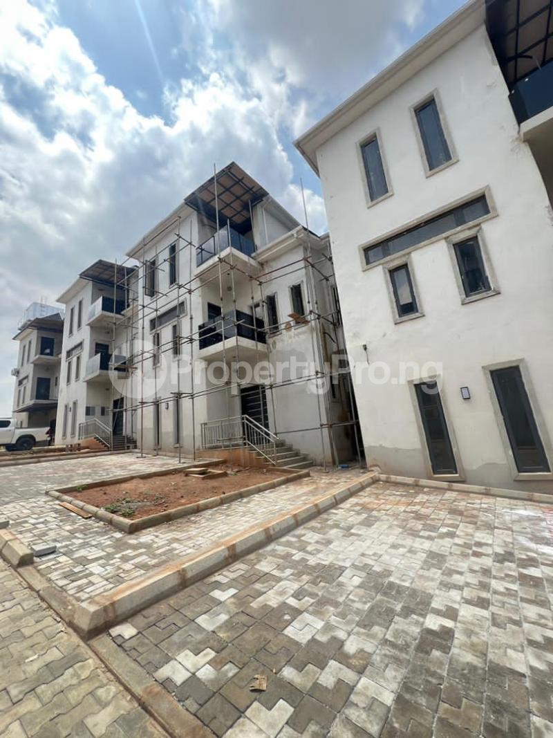 5 bedroom House for rent Guzape Main Mini Estate Guzape Abuja
