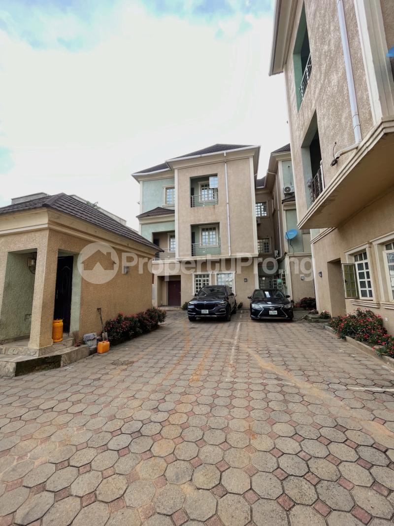 5 bedroom House for rent Jahi Gilmore Jahi Abuja