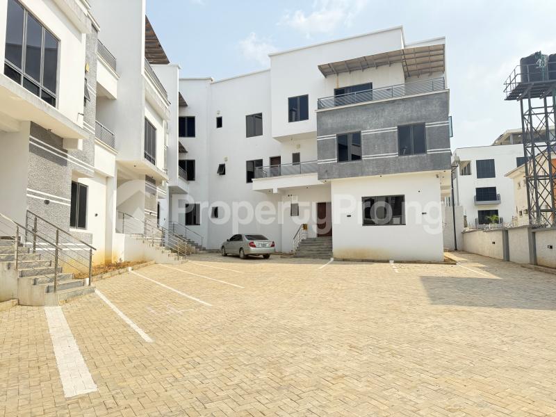 5 bedroom House for sale Guzape Abuja