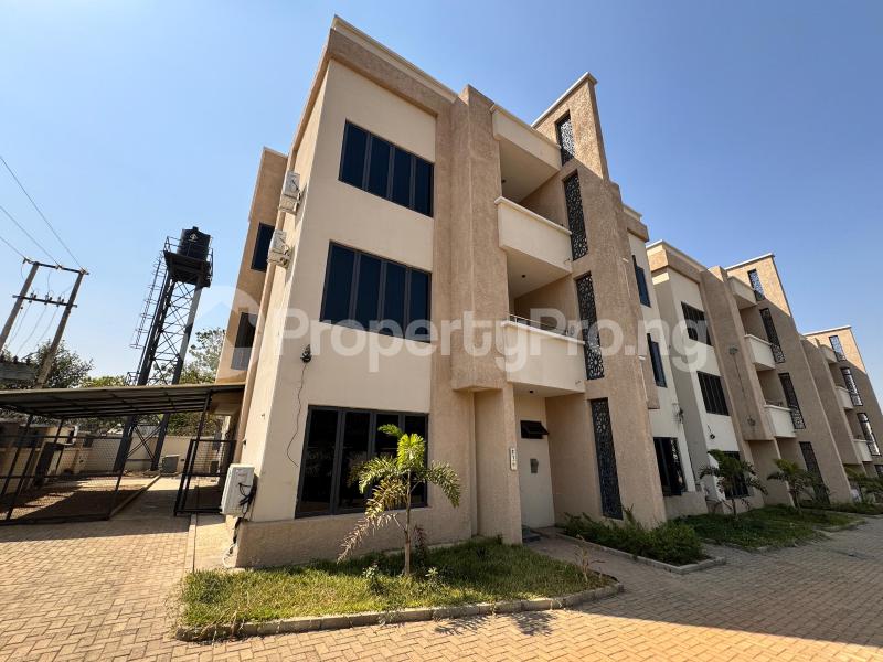 5 bedroom House for sale Life Camp Abuja