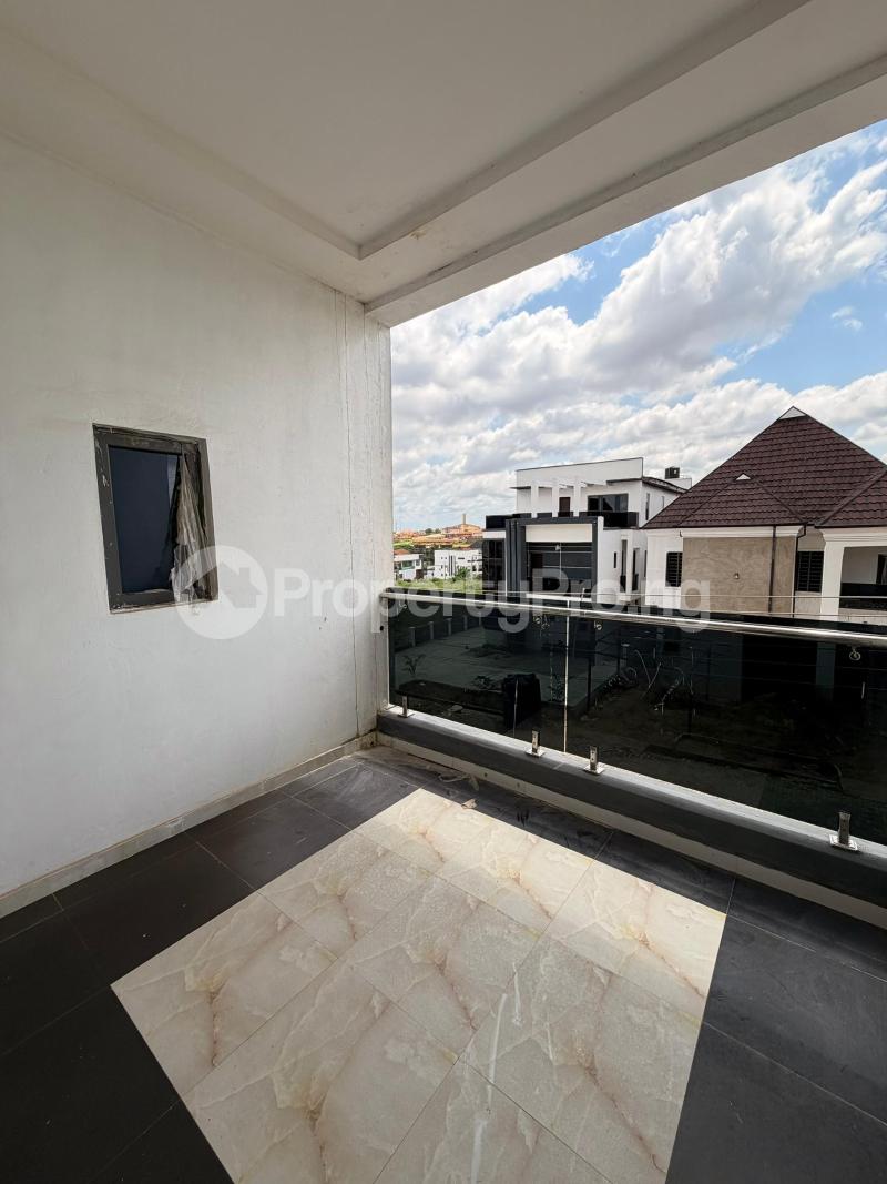 5 bedroom House for sale Akobo Basorun Ibadan Oyo