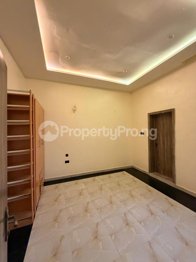 5 bedroom House for sale Akobo Basorun Ibadan Oyo