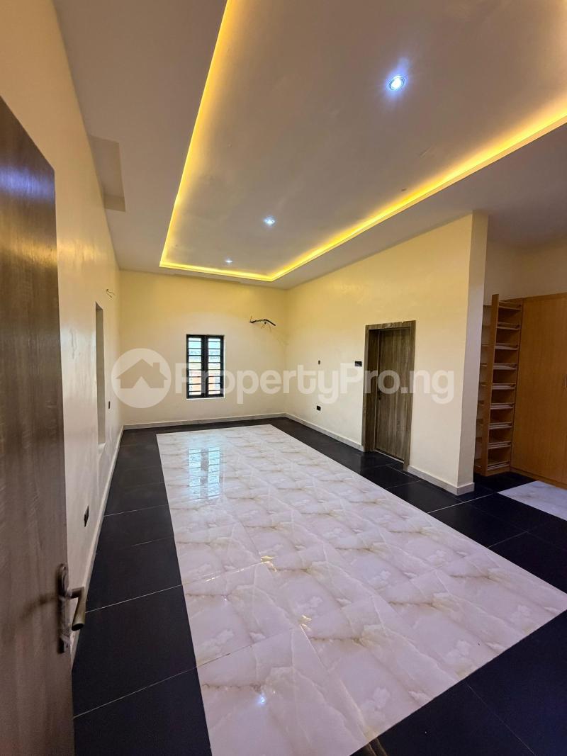 5 bedroom House for sale Akobo Basorun Ibadan Oyo