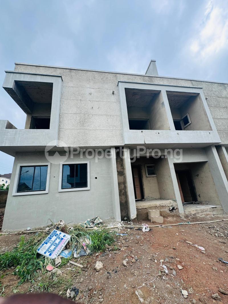 5 bedroom Flat / Apartment for sale Carlton Gate Estate, Beside Kolapo Ishola Gra, Akobo Monatan Lagelu Oyo