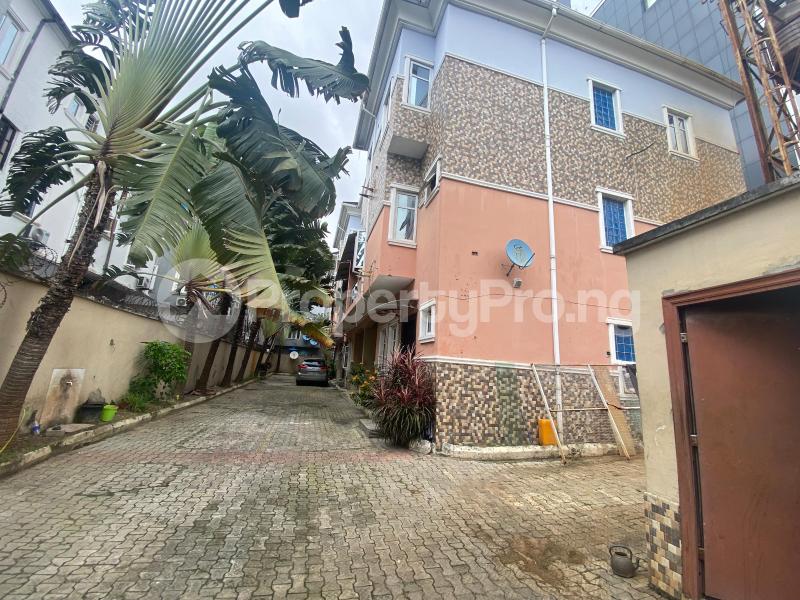 5 bedroom House for sale Osapa london Lekki Lagos