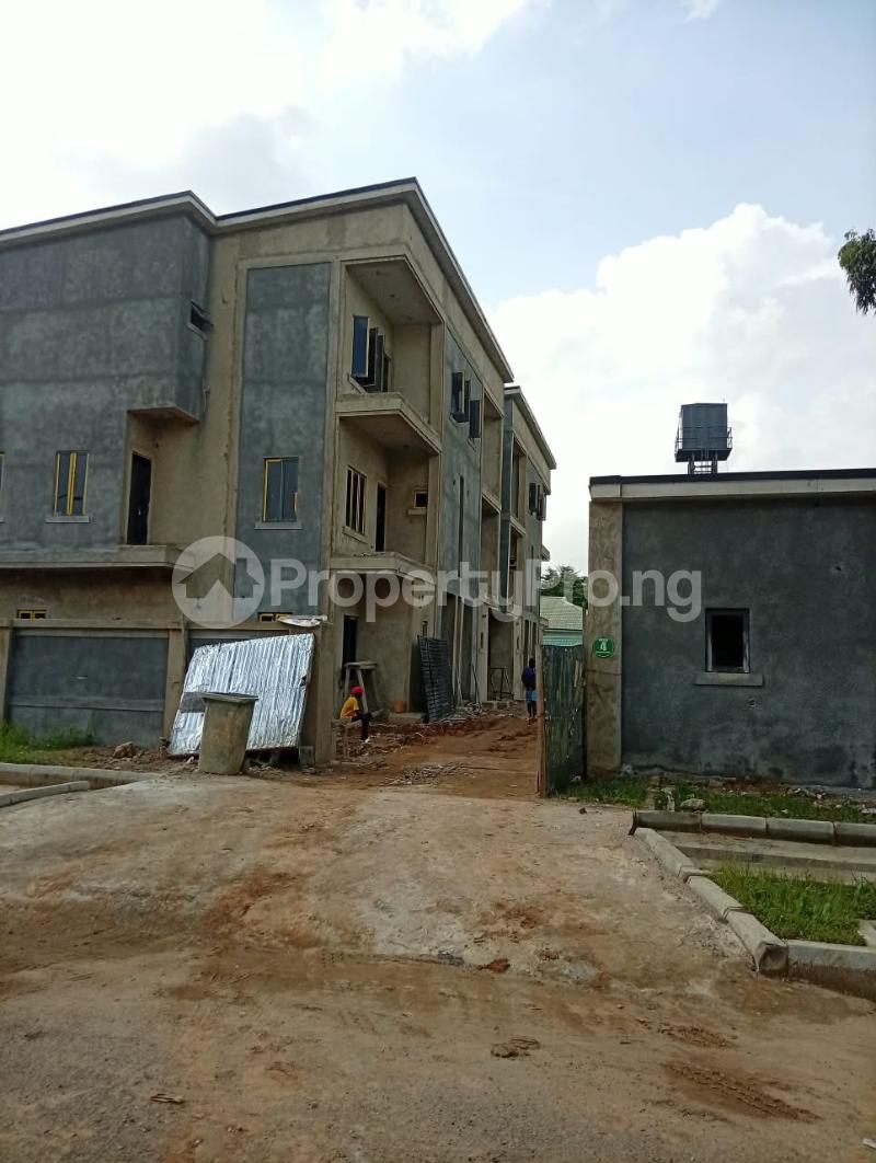 5 bedroom House for sale Gwarinpa Abuja