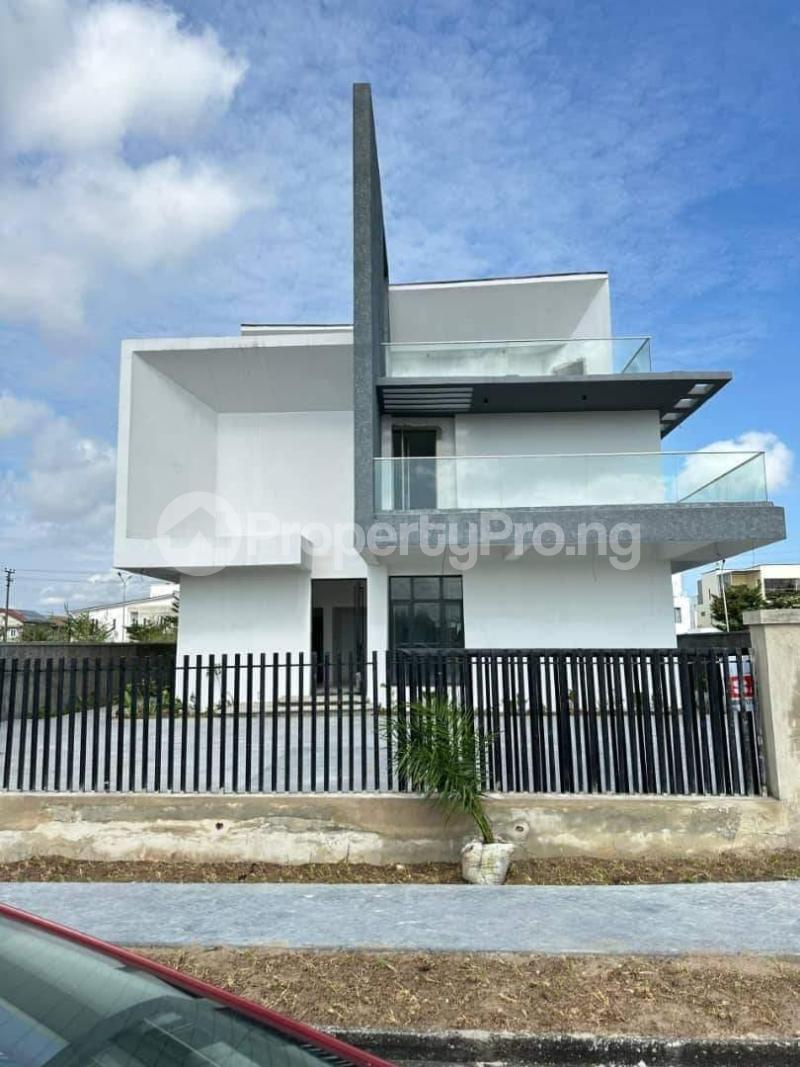 5 bedroom House for sale Osapa london Lekki Lagos