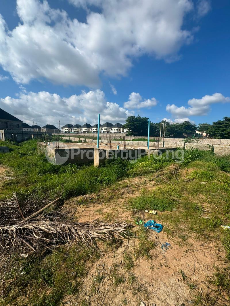 5 bedroom Land for sale Along Nut Road Lugbe Abuja