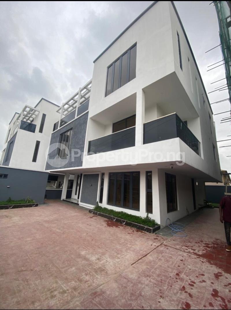 5 bedroom House for sale Phase 1 Estate Omole phase 1 Ojodu Lagos
