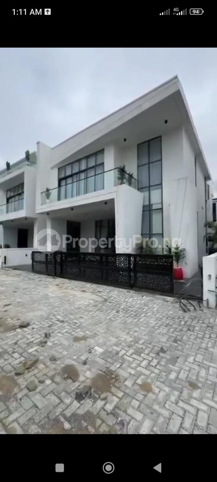 5 bedroom House for sale Toll Gate, chevron Lekki Lagos