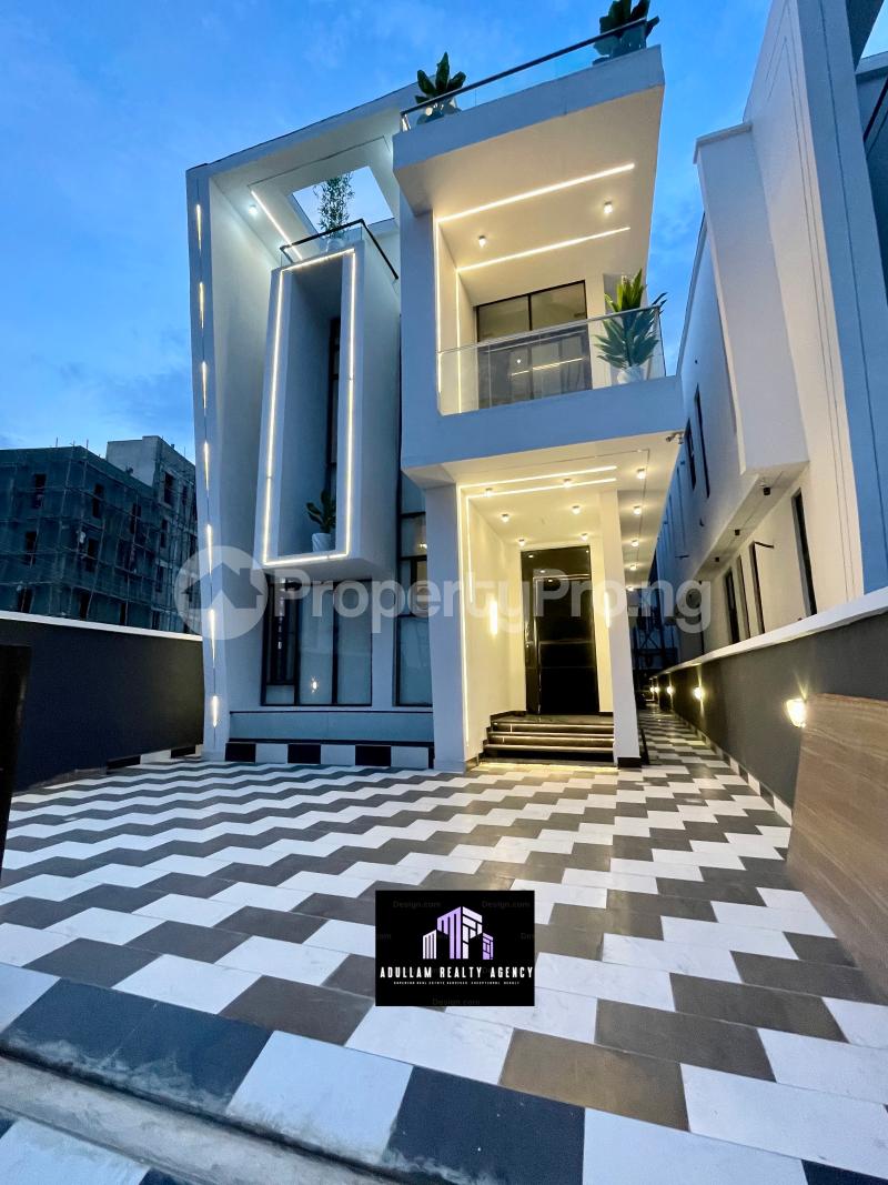 5 bedroom House for sale chevron Lekki Lagos