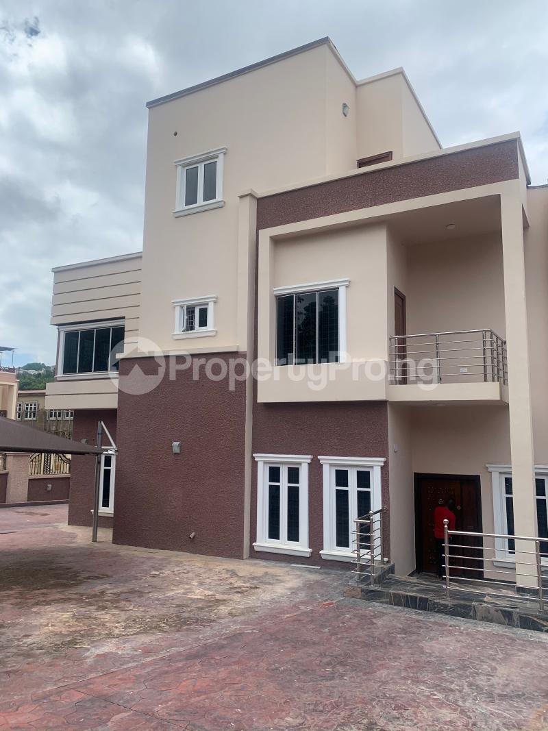 5 bedroom House for sale Guzape Abuja