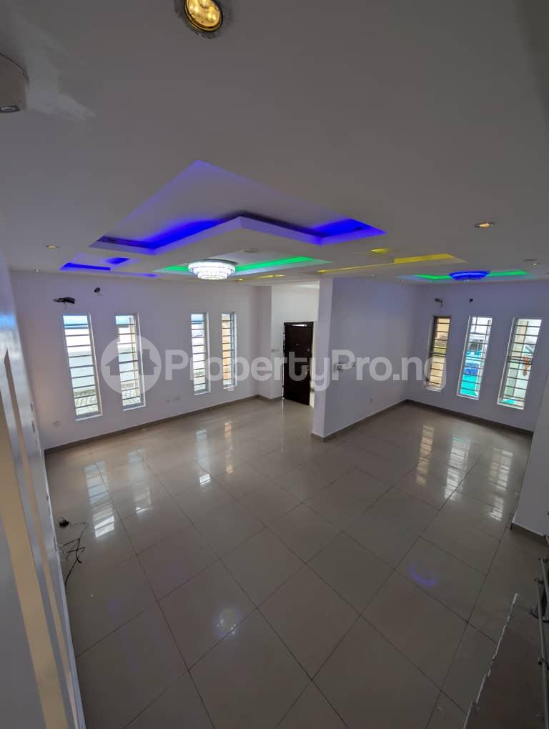 5 bedroom House for rent Oral Estate Lekki Lagos - 4