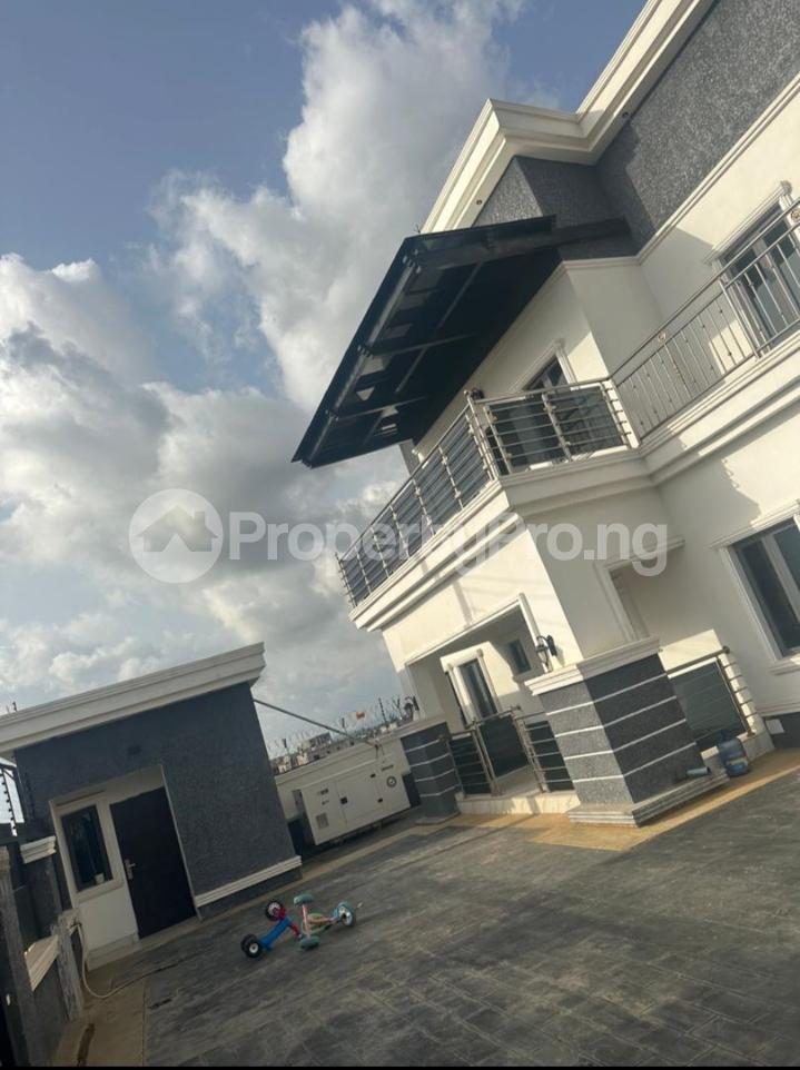 5 bedroom House for sale Lugbe Abuja