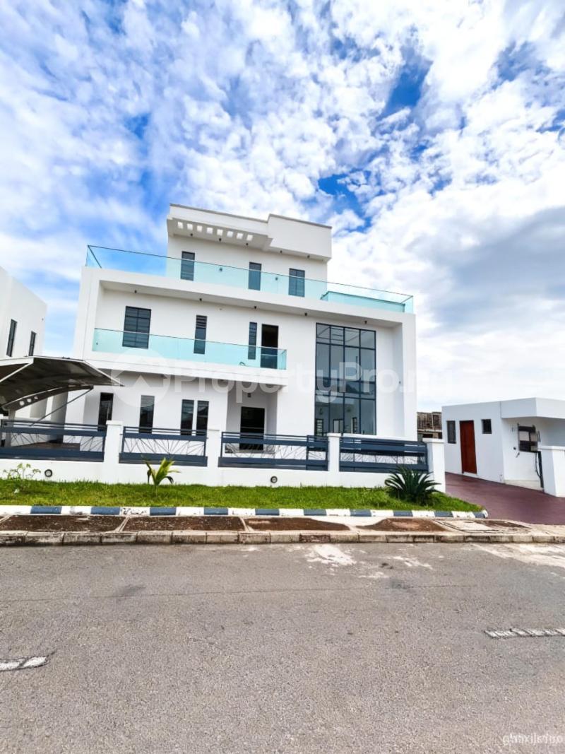 5 bedroom House for sale Ajiwe Ajah Lagos